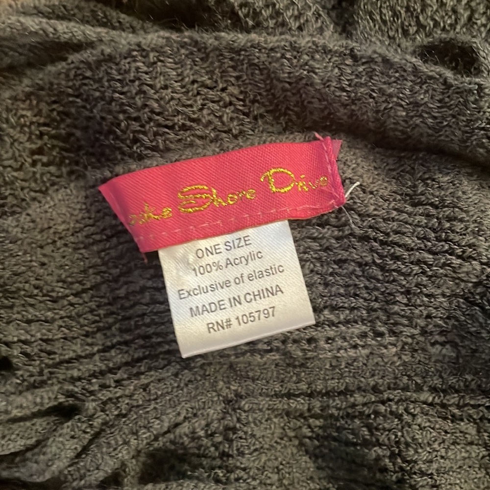 Cute Ruffle Scarf - Picture 4 of 4